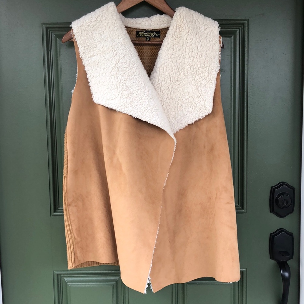 Absolutely Famous XL vest